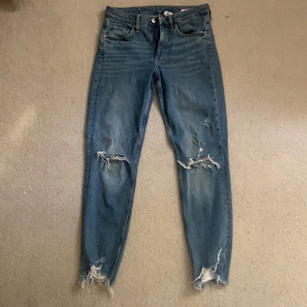 &DENIM size 27 girlfriend fit jeans